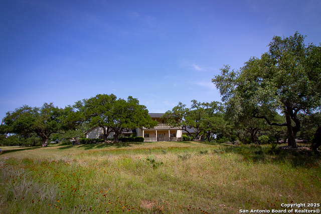 8333 Triple Crown, Boerne, Texas image 6