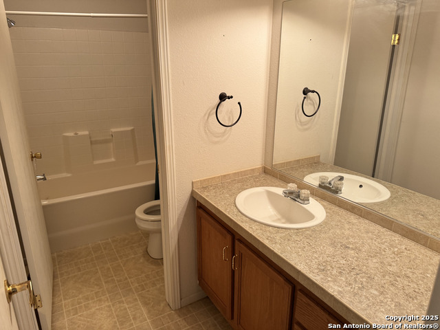 109 Rosa St, Three Rivers, Texas image 13