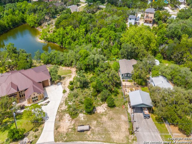 1556 Canyon Lake Drive, Canyon Lake, Texas image 30