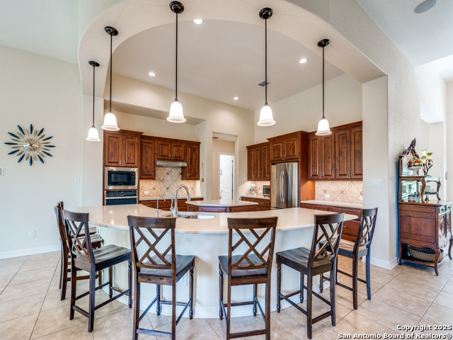 1556 Canyon Lake Drive, Canyon Lake, Texas image 5