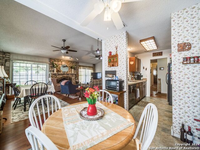 7721 Narrow Pass, Live Oak, Texas image 10