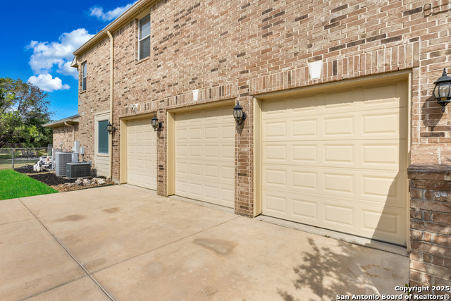 11227 Raw Sienna, Helotes, Texas image 42
