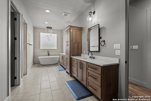 865 Earle Oak, Bulverde, Texas image 33