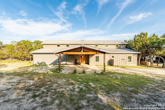 231 Doris Dr, Kerrville, Texas image 1