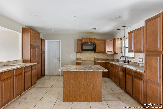 4503 Tropical, San Antonio, Texas image 9