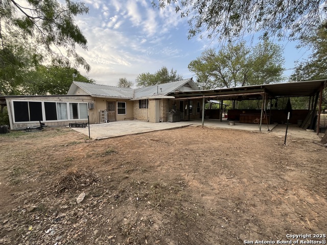 512 Brown Lane, Floresville, Texas image 28