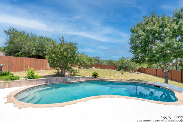 10615 Wind Walker, Helotes, Texas image 3