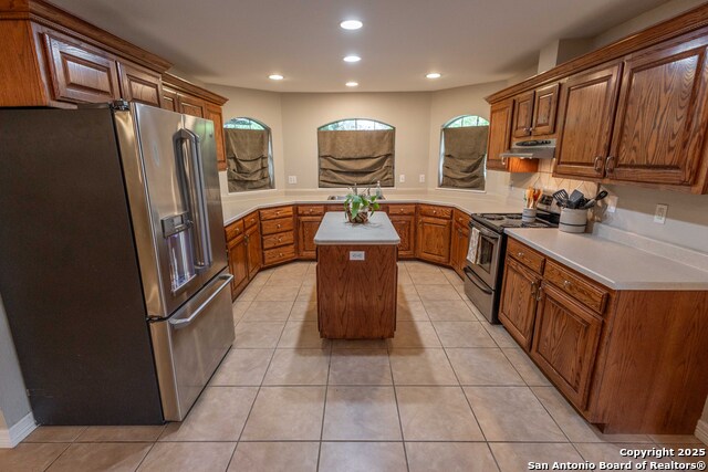 633 Sunrise Ave, Uvalde, Texas image 8