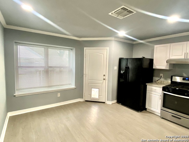 710 Garden Meadow, Universal City, Texas image 5