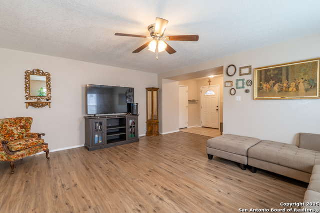 3972 Trinity Trl, New Braunfels, Texas image 6