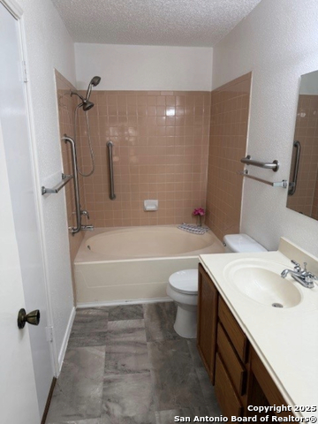 6210 Valley Clf, San Antonio, Texas image 7