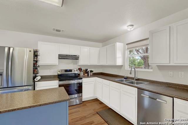 120 Rhew, Cibolo, Texas image 17