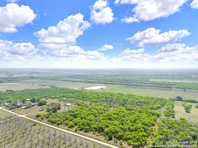 1212 County Road 337, La Vernia, Texas image 30