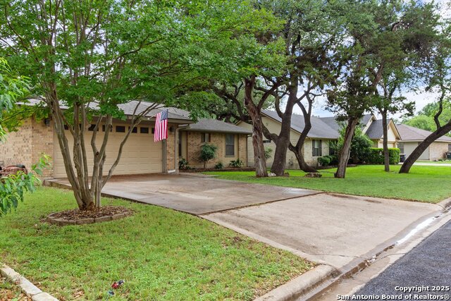 305 Rockmoor Dr, Georgetown, Texas image 2