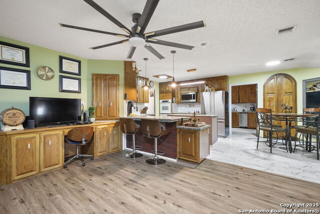 102 Southgate, Pleasanton, Texas image 17