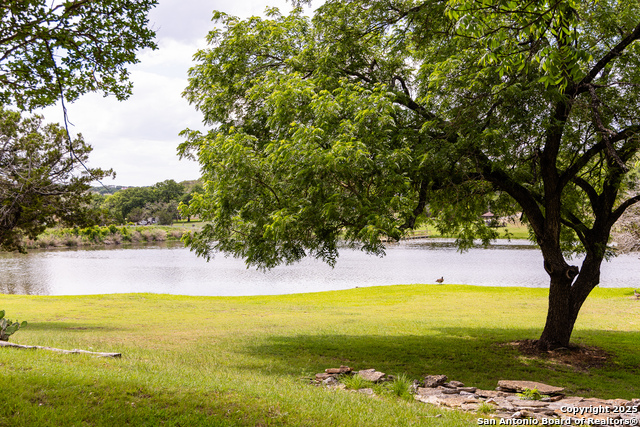 194 N Wood Duck, Kerrville, Texas image 37