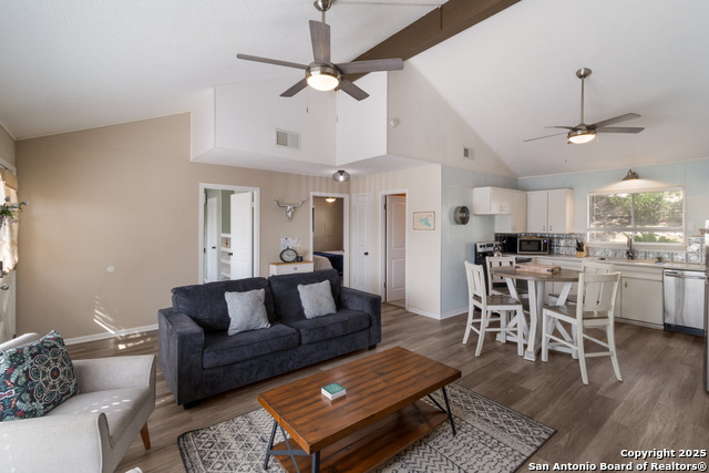 577 Dusty Saddle, Canyon Lake, Texas image 10