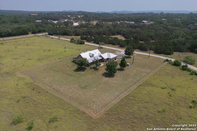 192 Indian Oaks Pass, Blanco, Texas image 25