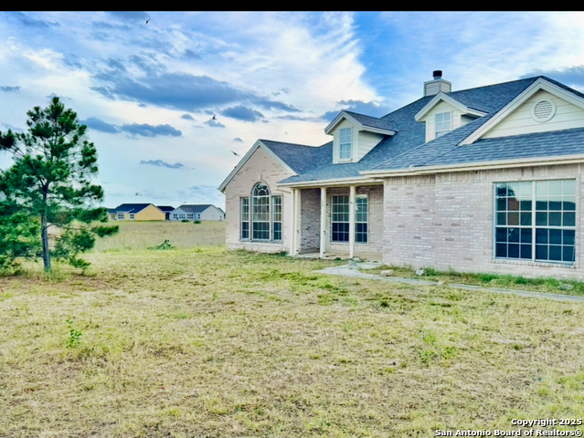 135 Muirfield, La Vernia, Texas image 8