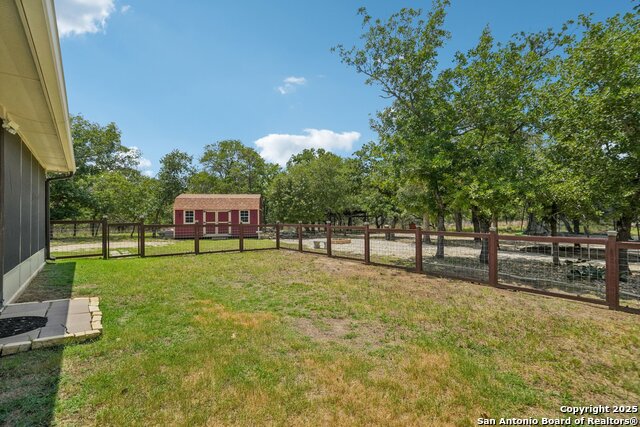 4049 Hickory Forrest, Seguin, Texas image 31