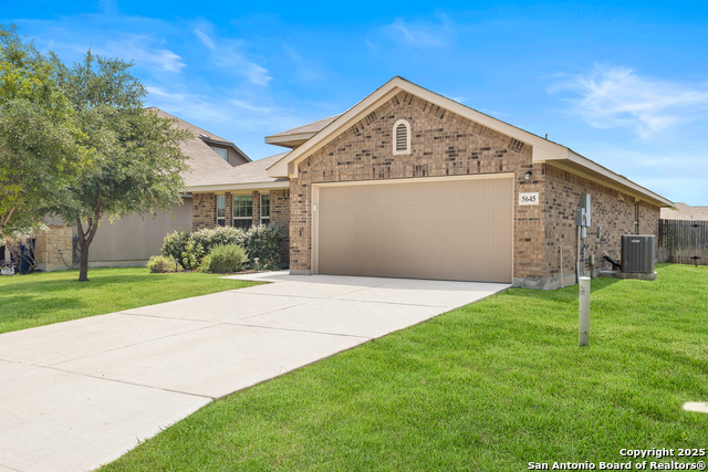 5645 Briar Field, New Braunfels, Texas image 1
