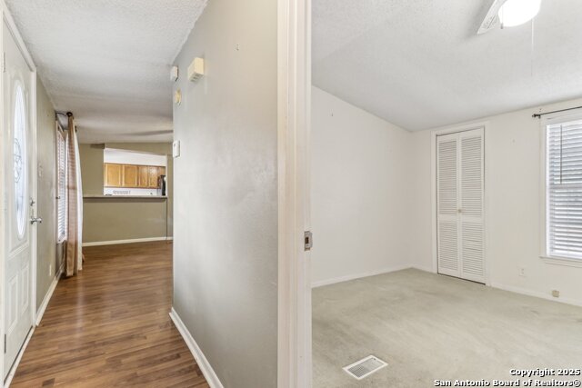 125 Moss, Adkins, Texas image 6