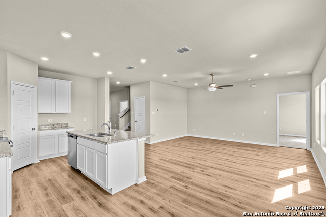 10319 Goodison Drive, Converse, Texas image 11