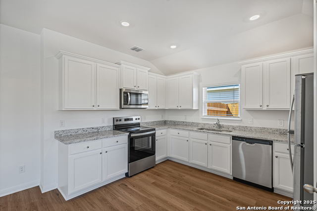 16148 Farmer, Lytle, Texas image 10