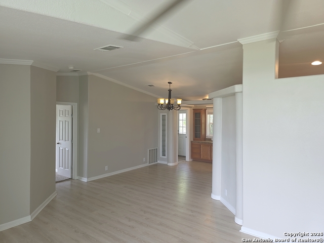 7940 County Road 279, Rio Medina, Texas image 11