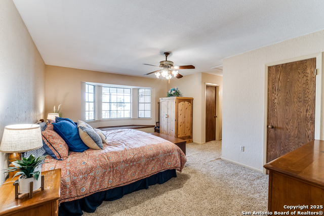 10745 Rosemar Ln, Adkins, Texas image 17