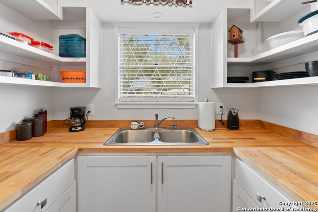 1204 Fannin St., George West, Texas image 10