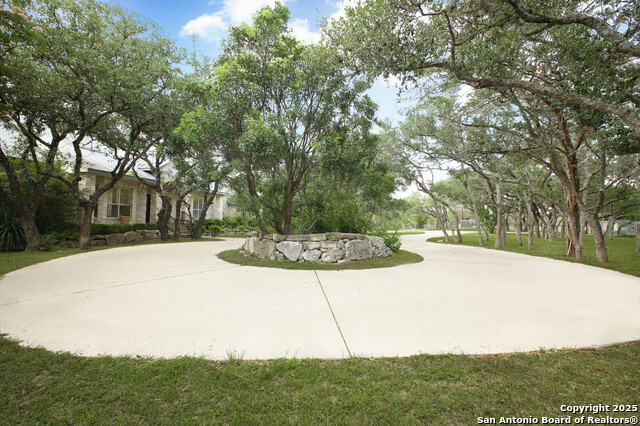 7424 Secretariat Lane, Boerne, Texas image 3