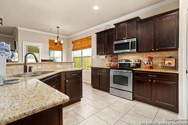 367 Cylamen, New Braunfels, Texas image 15