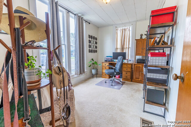 225 W Humphreys, Seguin, Texas image 17