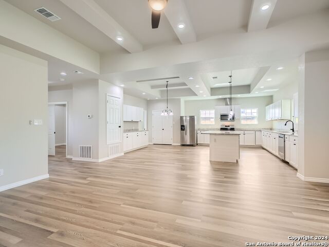 8501 Utopia Blvd, Selma, Texas image 7