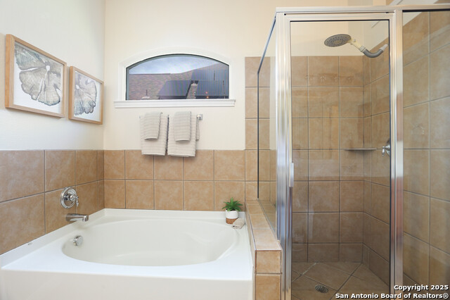 14307 Windy Crk, Helotes, Texas image 17