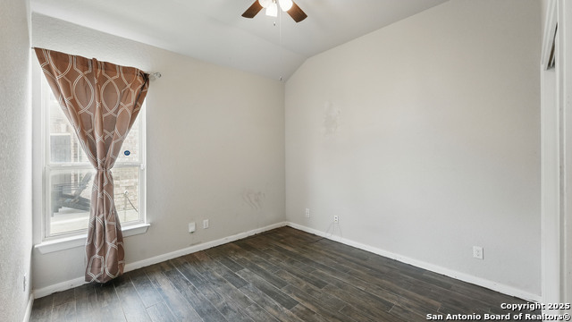 3542 Hurricane, New Braunfels, Texas image 16