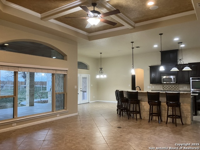 129 S Abrego Crossing, Floresville, Texas image 12