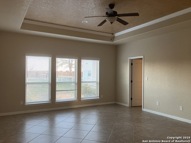 129 S Abrego Crossing, Floresville, Texas image 16