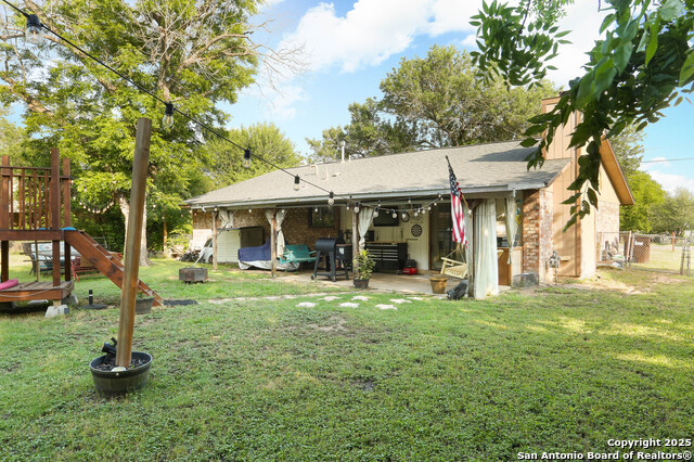 306 W Wetz, Marion, Texas image 19