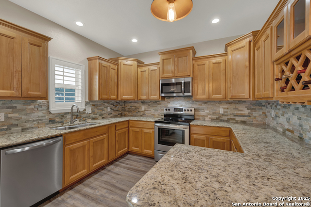 596 Riviera, Canyon Lake, Texas image 13