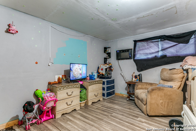 415 Wilcox Ave, San Antonio, Texas image 13