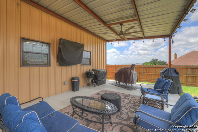 108 Westfield, La Vernia, Texas image 41