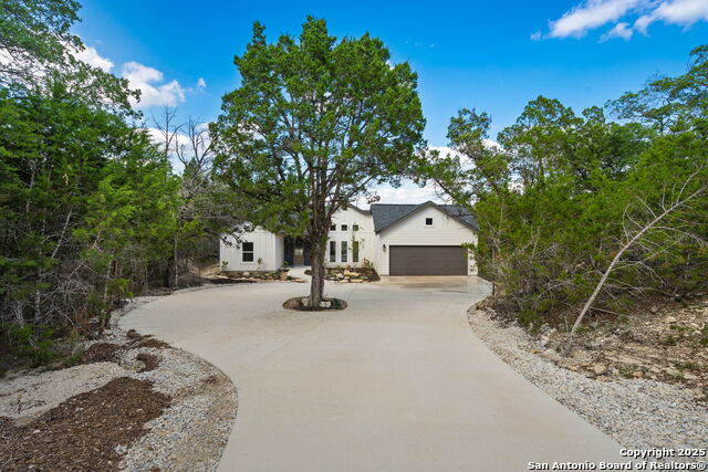 604 Compass Rose, Canyon Lake, Texas image 3