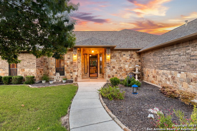 2299 Sun Chase, New Braunfels, Texas image 2