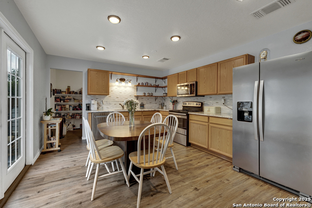 649 Northgap, New Braunfels, Texas image 9