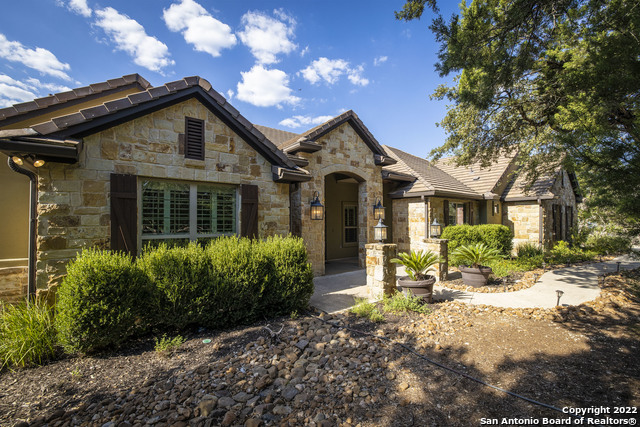 606 Didgeridoo Trail, New Braunfels, Texas image 6