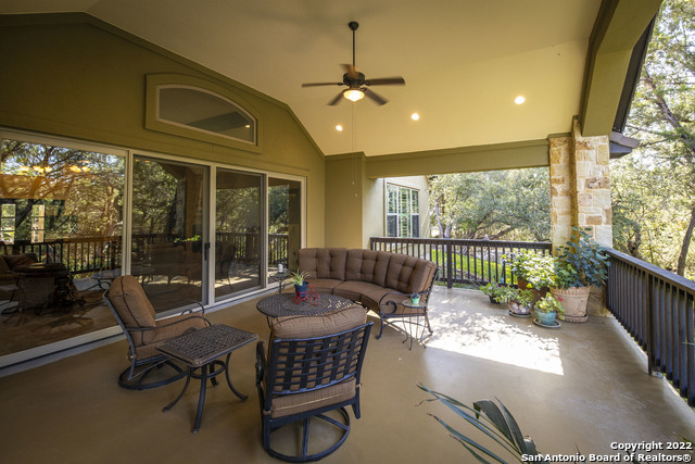 606 Didgeridoo Trail, New Braunfels, Texas image 8