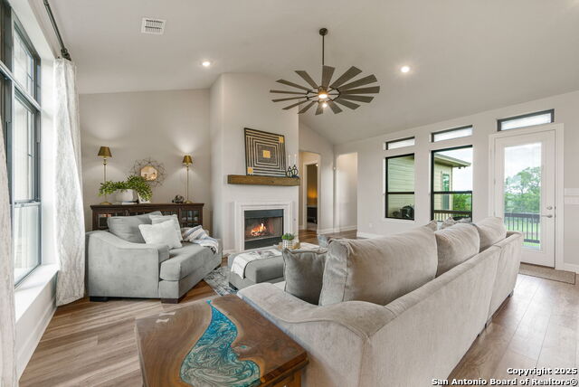 150 Madrone, Boerne, Texas image 5