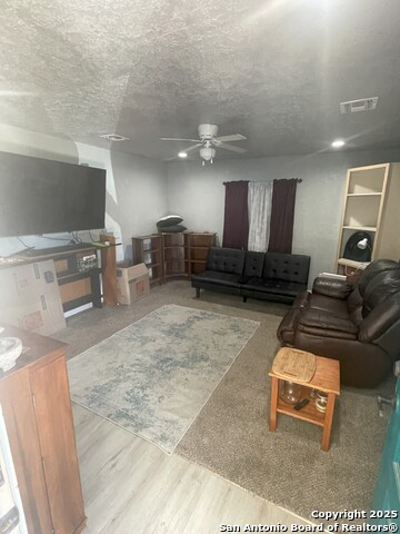 103 S 3rd Street, Stockdale, Texas image 19